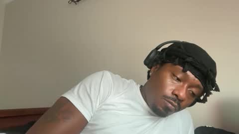 urbandick5 online show from 11-28-25, 05:26