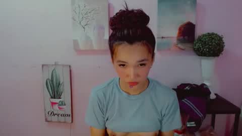 urblossom_princess online show from 06-03-26, 03:09