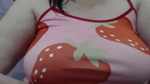 Snapshot of urcock4me chatting on 01-01-25, 07:41 urcock4me online show from 01-01-25, 07:41