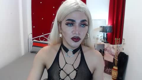 KENDALL online show from 02-04-25, 05:55