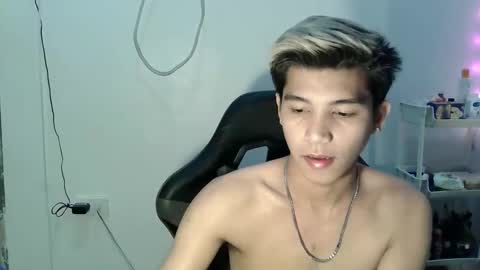 ASIANBBYBOY online show from 10-28-25, 12:41