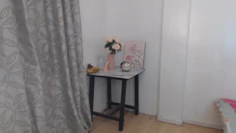Snapshot of urcuteguy_jhonx chatting on 09-15-25, 03:12 Dannie online show from 09-15-25, 03:12