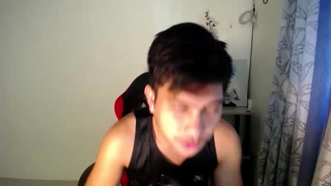 Snapshot of urcuteguy_jhonx chatting on 10-14-25, 04:13 Dannie online show from 10-14-25, 04:13
