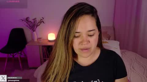 Mia Miller online show from 11-20-25, 10:53