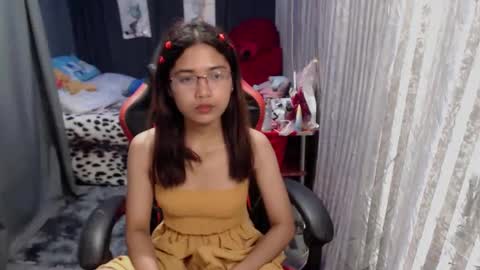 Snapshot of urdreamgirljayne chatting on 01-09-25, 12:52 urdreamgirljayne online show from 01-09-25, 12:52