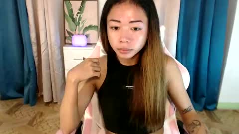 ayumi reacher online show from 01-28-25, 04:19