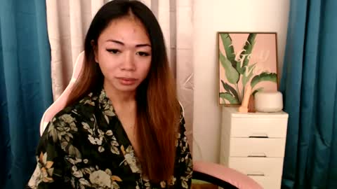 ayumi reacher online show from 02-07-25, 05:29