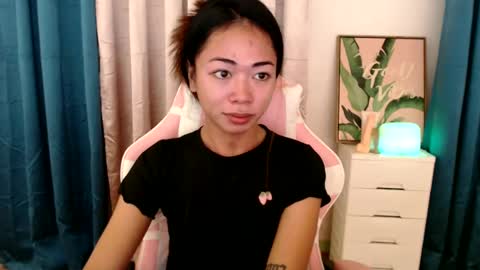 ayumi reacher online show from 02-12-25, 06:19