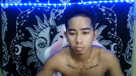 Snapshot of urhot_joshxx chatting on 03-03-25, 02:15 Josh online show from 03-03-25, 02:15