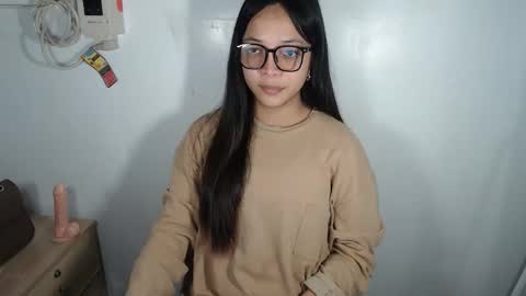 Snapshot of urhotangela chatting on 02-13-26, 07:26 urhotangela online show from 02-13-26, 07:26