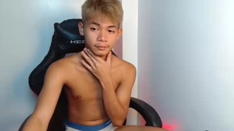 Snapshot of urhotpinoy_izaac chatting on 10-08-25, 03:09 simeon ulok online show from 10-08-25, 03:09