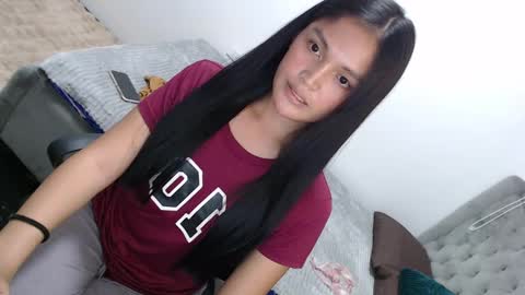 Amira online show from 02-03-25, 05:07