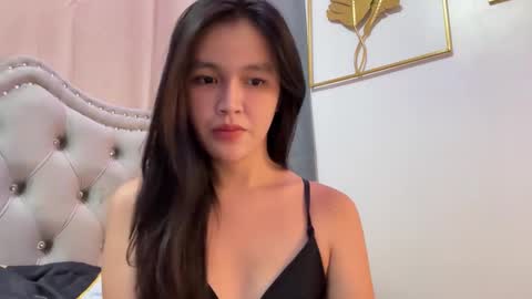 Amira online show from 02-18-26, 12:12