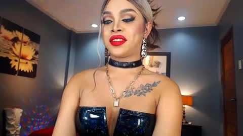 UrMajestyTyra online show from 01-19-25, 12:28