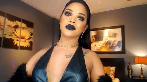 UrMajestyTyra online show from 03-18-26, 01:31