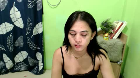 urmystical_sofie online show from 11-04-25, 12:04