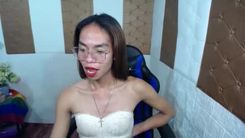 Snapshot of urpinay_cassy chatting on 12-20-24, 03:42 urpinay_cassy online show from 12-20-24, 03:42