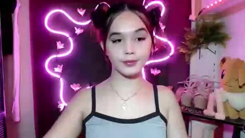 Pia online show from 11-03-25, 08:43