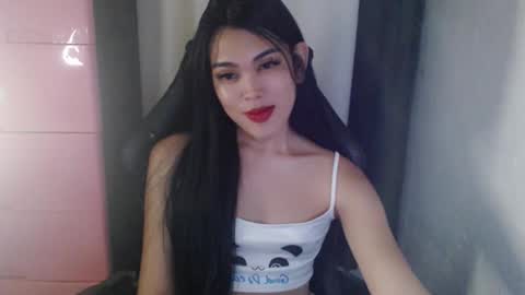 Jenny online show from 01-20-25, 03:48