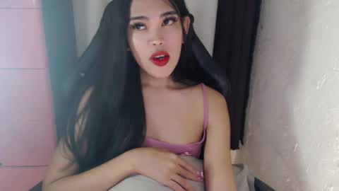 Jenny online show from 01-24-25, 01:45