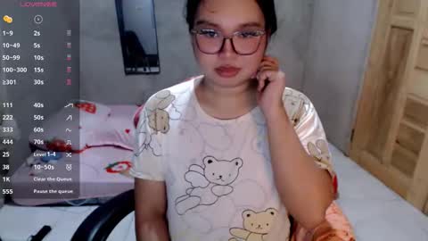 Jane online show from 11-10-25, 04:06