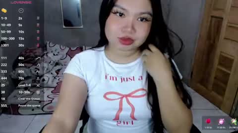 Snapshot of urpinayslutxxx chatting on 08-06-26, 02:46 Jane online show from 08-06-26, 02:46