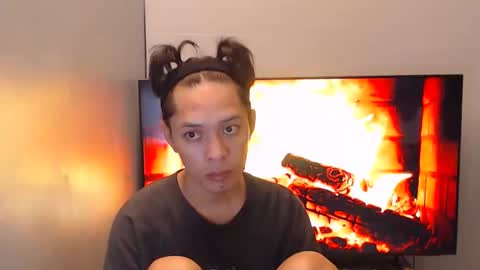 Mel online show from 01-12-25, 11:39