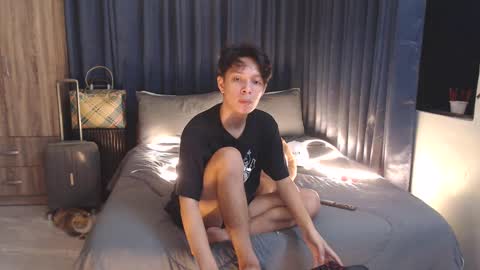 Mel online show from 01-17-25, 05:19