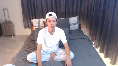 Mel online show from 01-20-25, 03:39