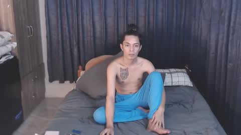 Mel online show from 01-26-25, 05:34