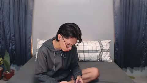 Mel online show from 09-10-25, 01:05