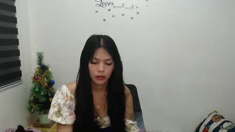 hi im kim online show from 12-05-24, 02:55