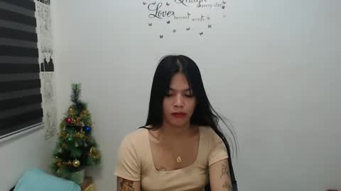 hi im kim online show from 12-12-24, 02:00