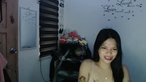 hi im kim online show from 01-27-25, 02:20