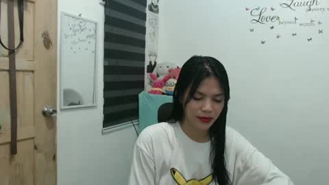 hi im kim online show from 02-09-25, 10:42