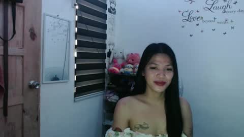 hi im kim online show from 03-10-25, 03:34