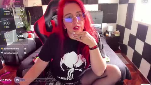 Snapshot of ursula_fire chatting on 11-28-25, 08:11 Ursula Gomez online show from 11-28-25, 08:11