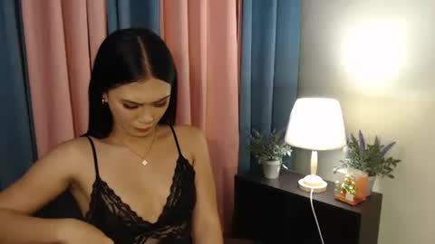 JUST CALL ME GWENNY online show from 09-30-25, 02:27