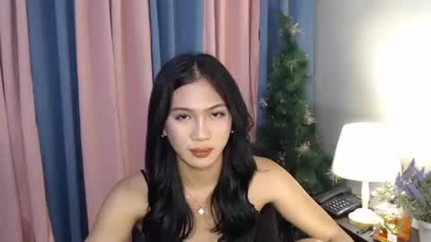 JUST CALL ME GWENNY online show from 10-08-25, 06:11