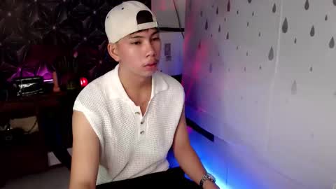 Snapshot of ursweet_jade chatting on 10-14-25, 10:05 ursweet_jade online show from 10-14-25, 10:05