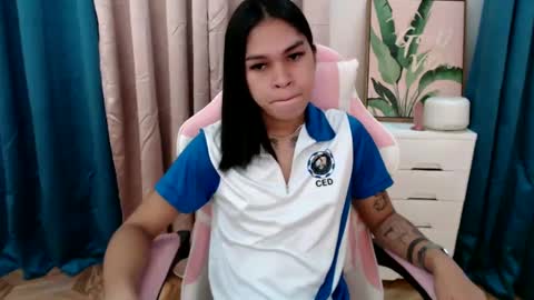 ursweet_zeviixx online show from 02-08-25, 01:11