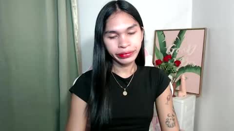 ursweet_zeviixx online show from 10-19-25, 09:10