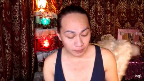 Snapshot of urtimelessbeauty chatting on 06-21-26, 04:53 Merca online show from 06-21-26, 04:53