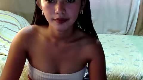 urtinypinay online show from 09-25-25, 02:59