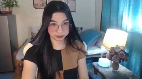 Ashley Kate Mateo Gray online show from 02-20-25, 07:45