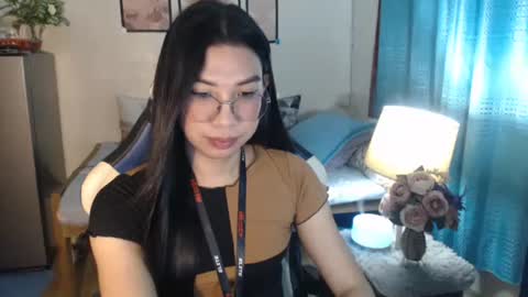 Ashley Kate Mateo Gray online show from 02-24-25, 02:58