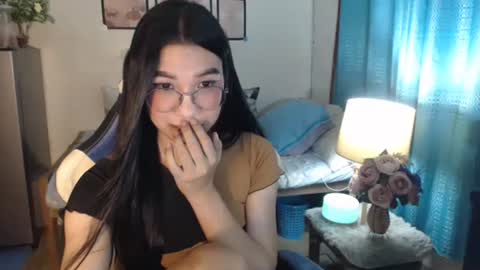 Ashley Kate Mateo Gray online show from 03-09-25, 02:32