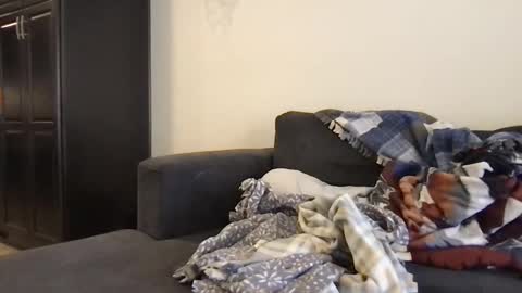 Urwivesaffair online show from 11-17-25, 11:10