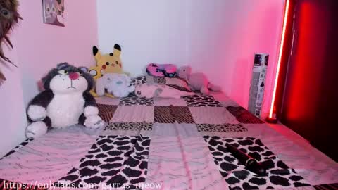    online show from 01-28-25, 02:32