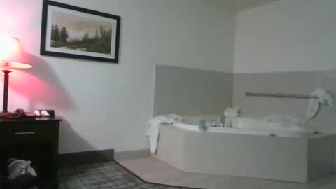 Snapshot of us24u888 chatting on 10-31-25, 11:00 us24u888 online show from 10-31-25, 11:00